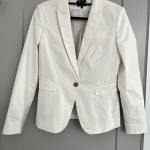 RW&CO. Classic White Blazer